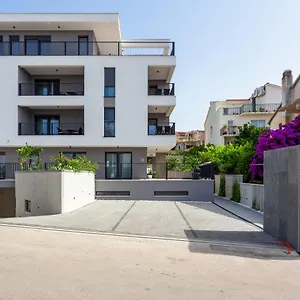 Mare's 2 , Split Kroatien