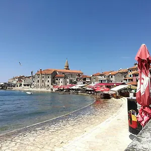 Nika , Umag Kroatien